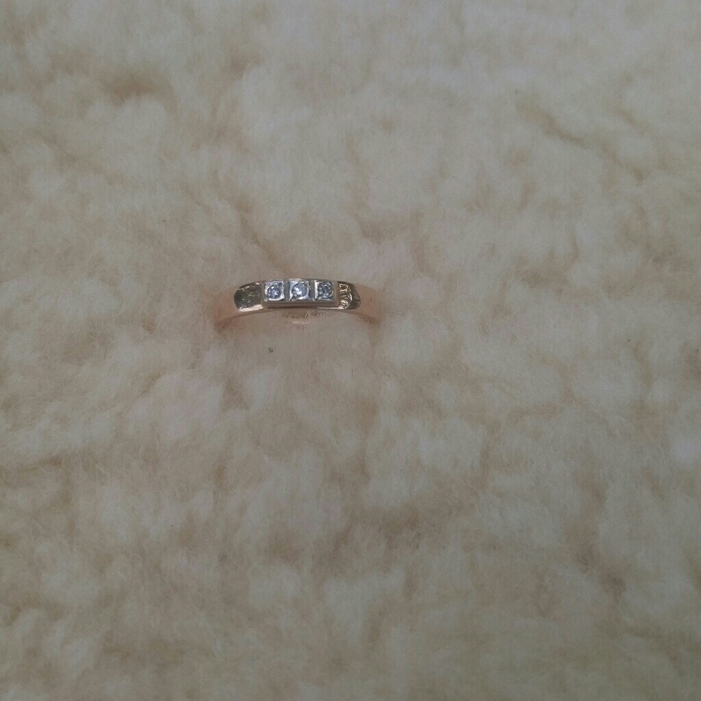 14k rose gold band/ring